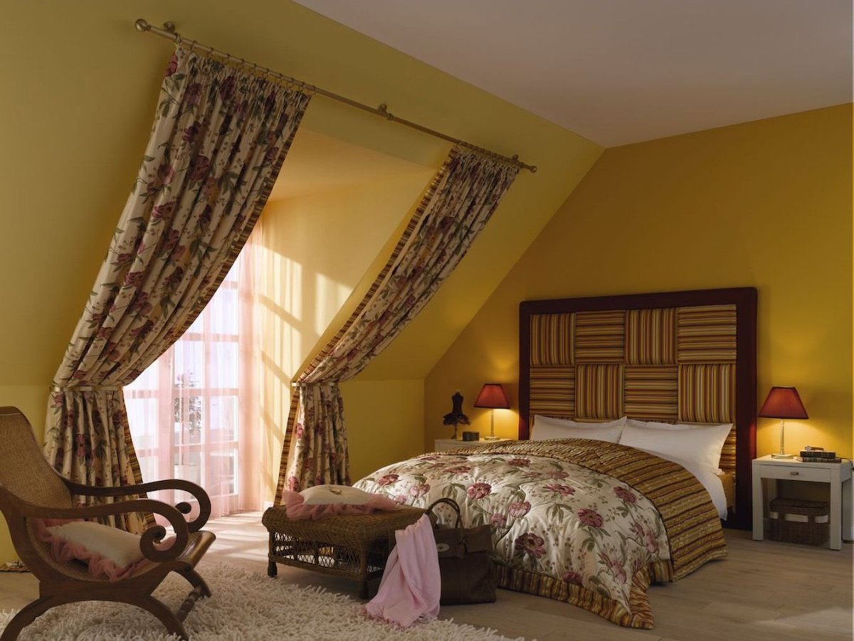 Мансардные шторы