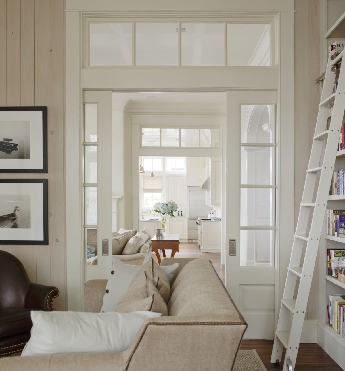 Межкомнатные окна в интерьере квартиры