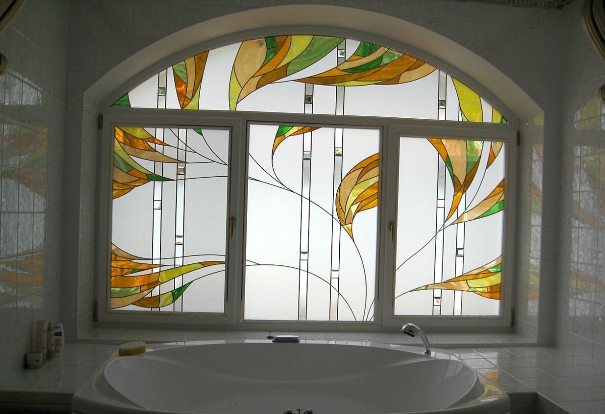Витражные пластиковые окна