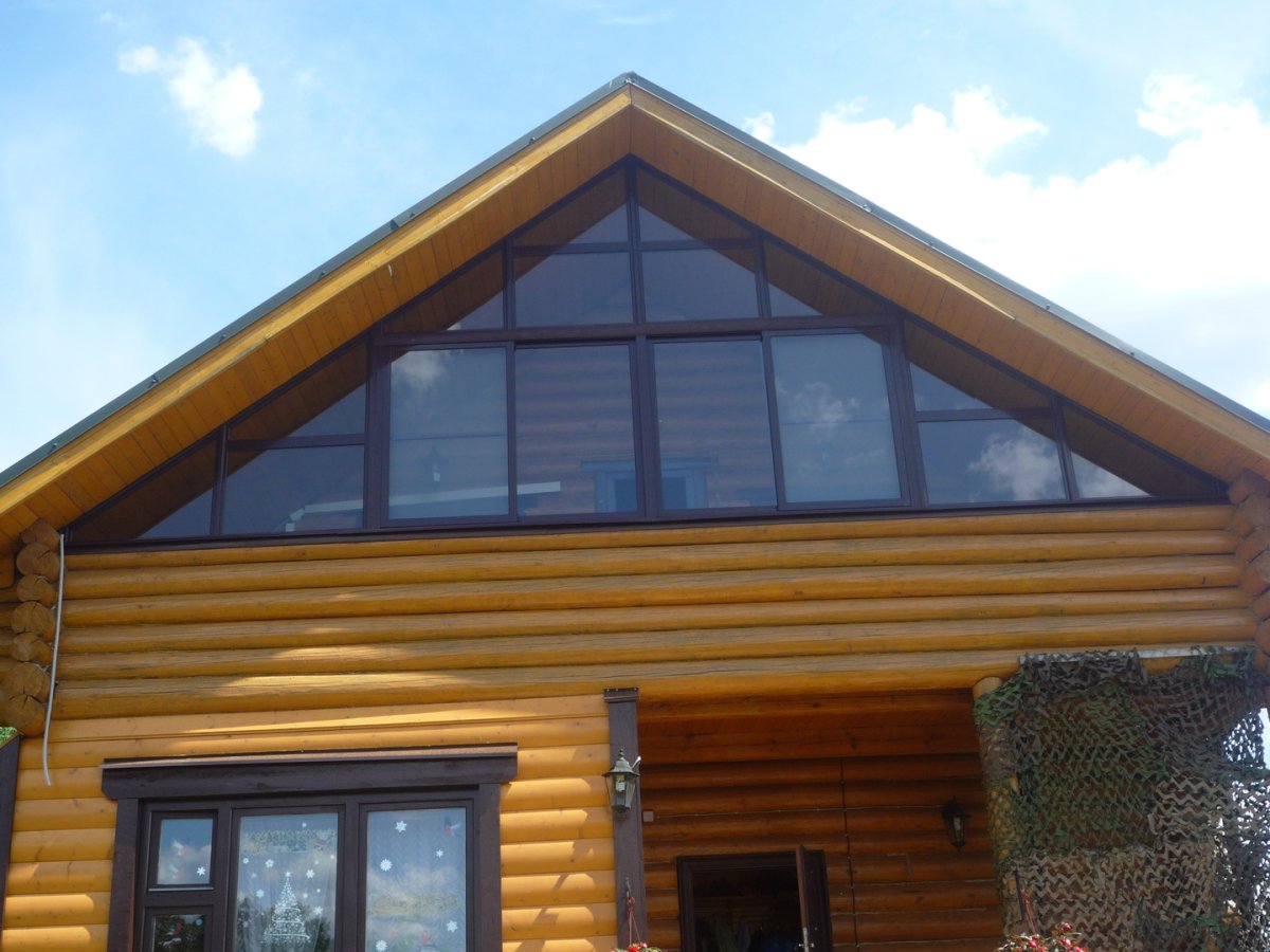 Остекление фронтона