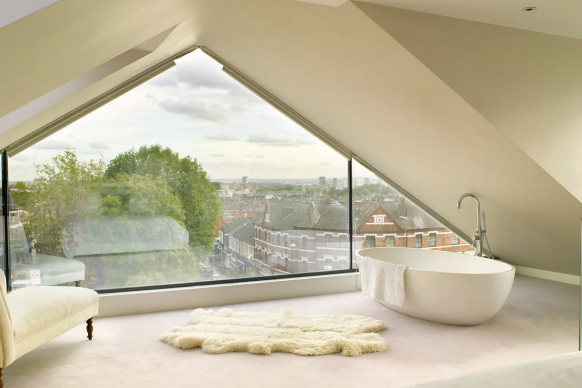 Мансарда с панорамными окнами