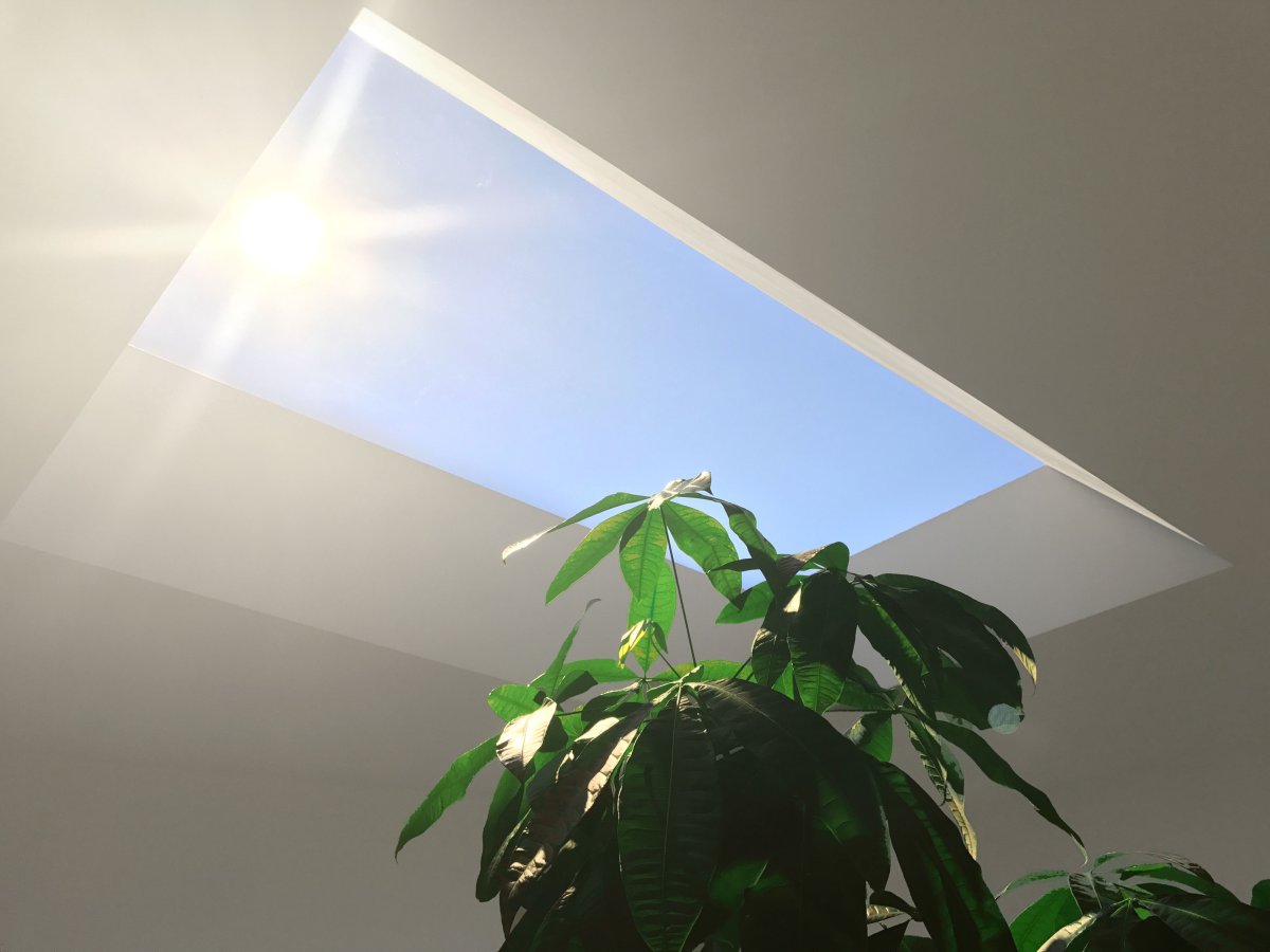 Имитация солнечного света