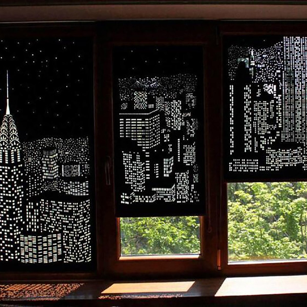 Перфорированные рулонные шторы ночной город