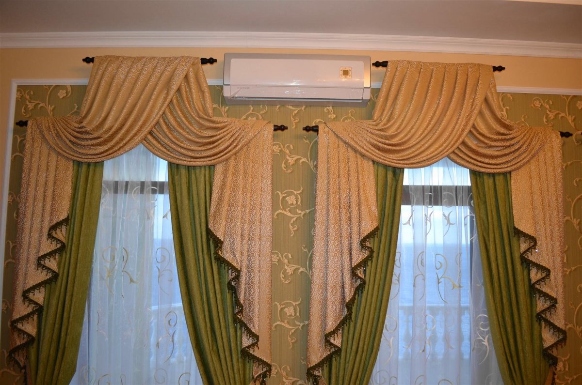 Разноуровневые карнизы для штор