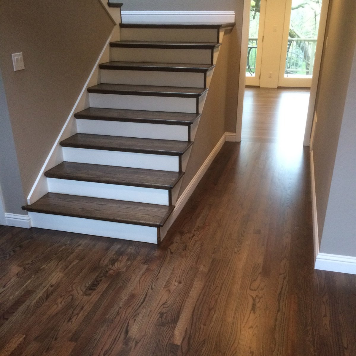 Лестница из паркета