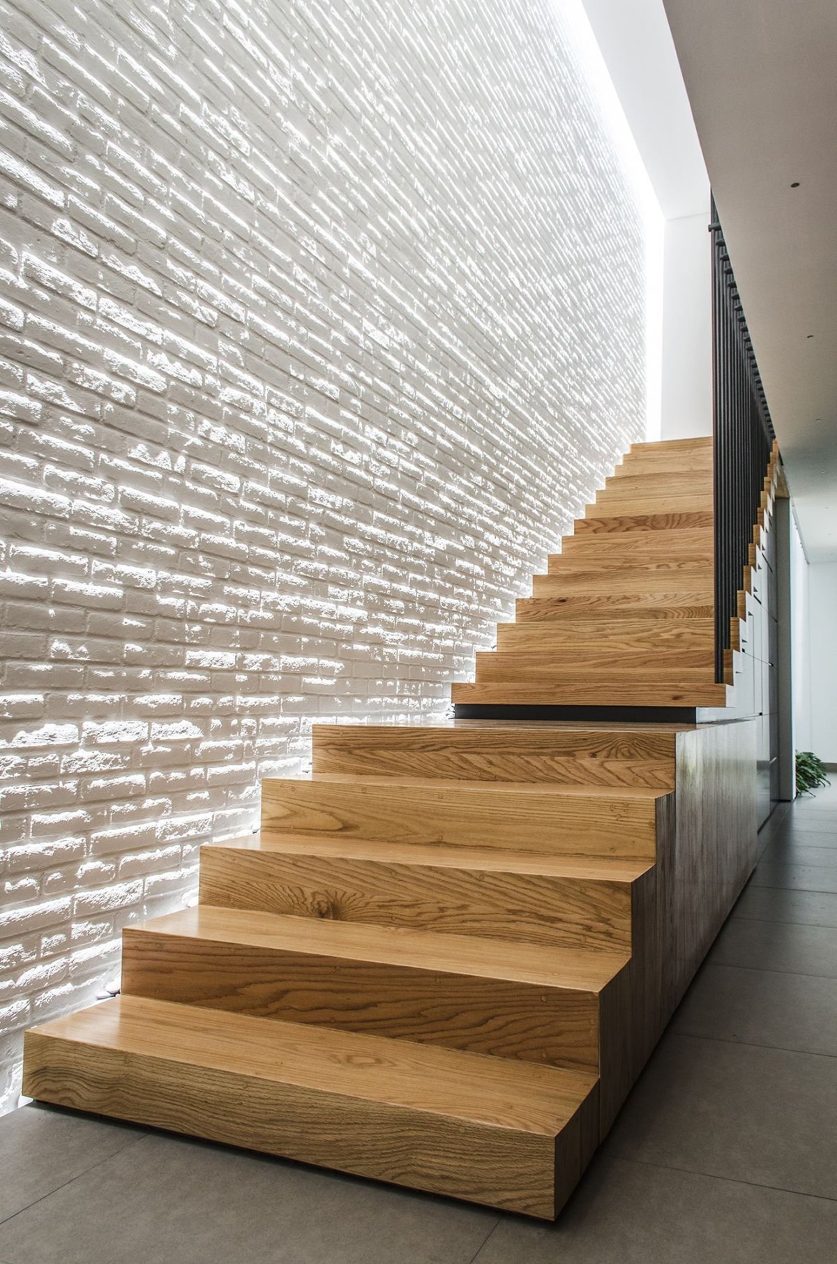 Отделка ступеней