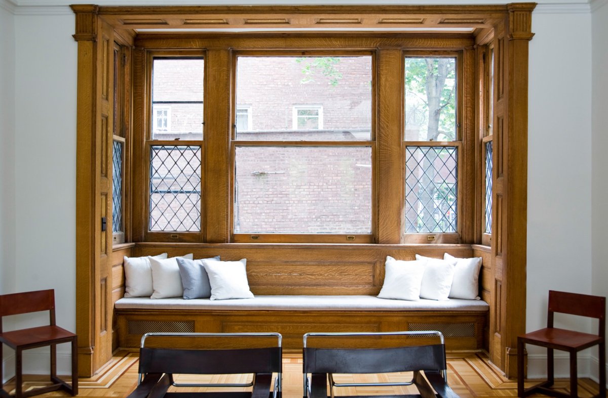 Окно интерьер старый дом