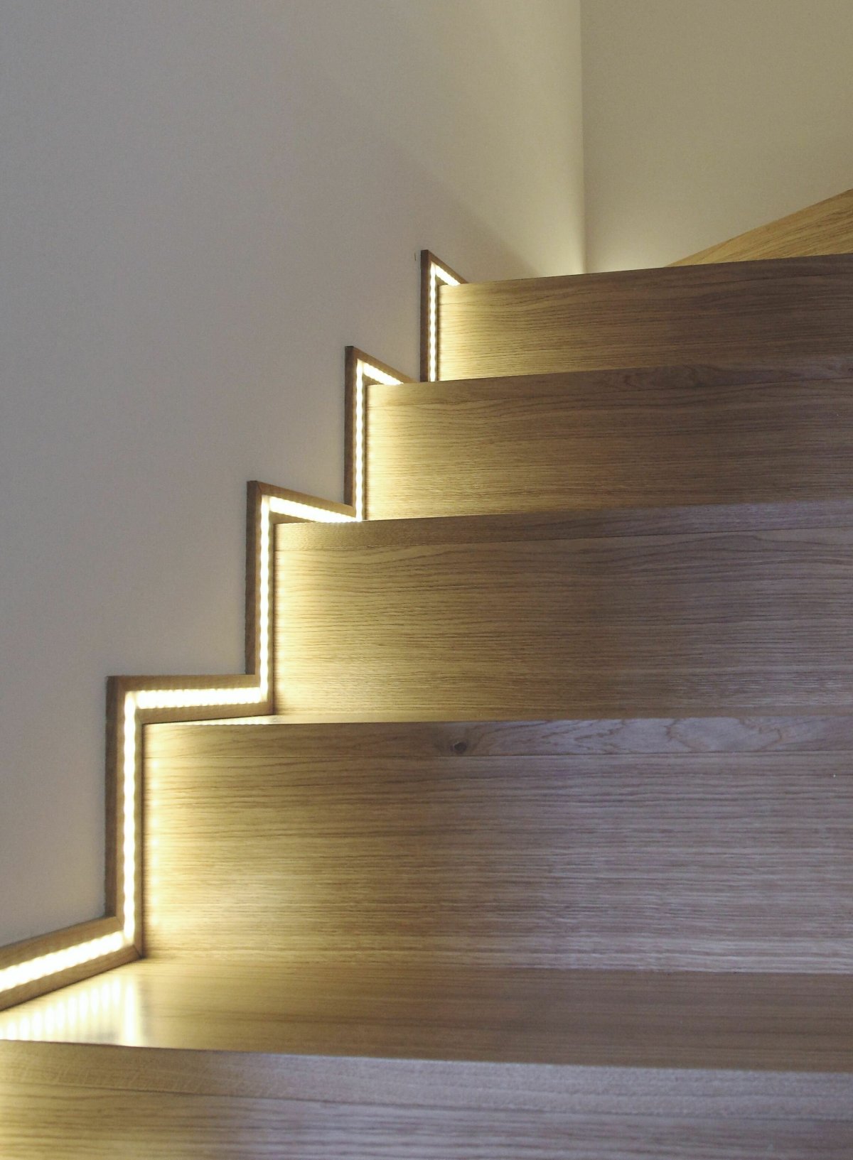 Stairslight автоматическая подсветка лестниц
