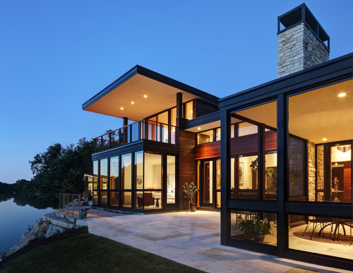 Ривер Хаус панорамные окна