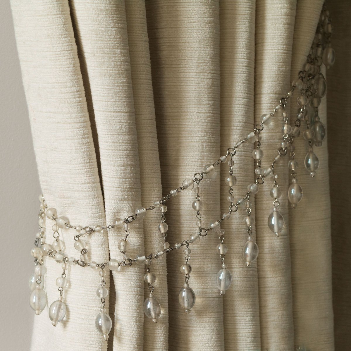 Подхваты для штор из бусин