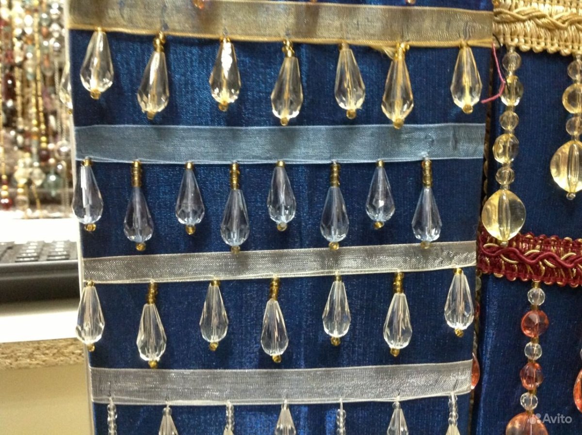 Тесьма со стеклярусом