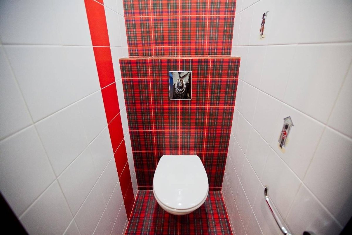 Отделка туалета плиткой