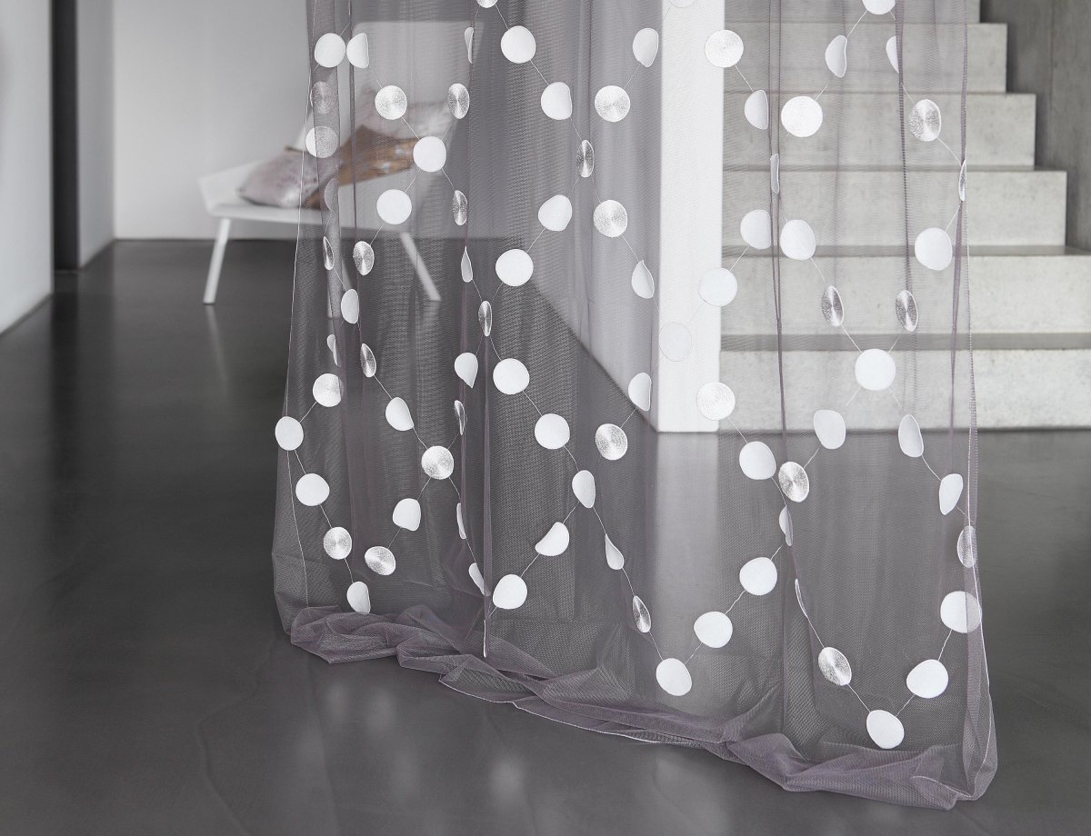 Необычный современный тюль