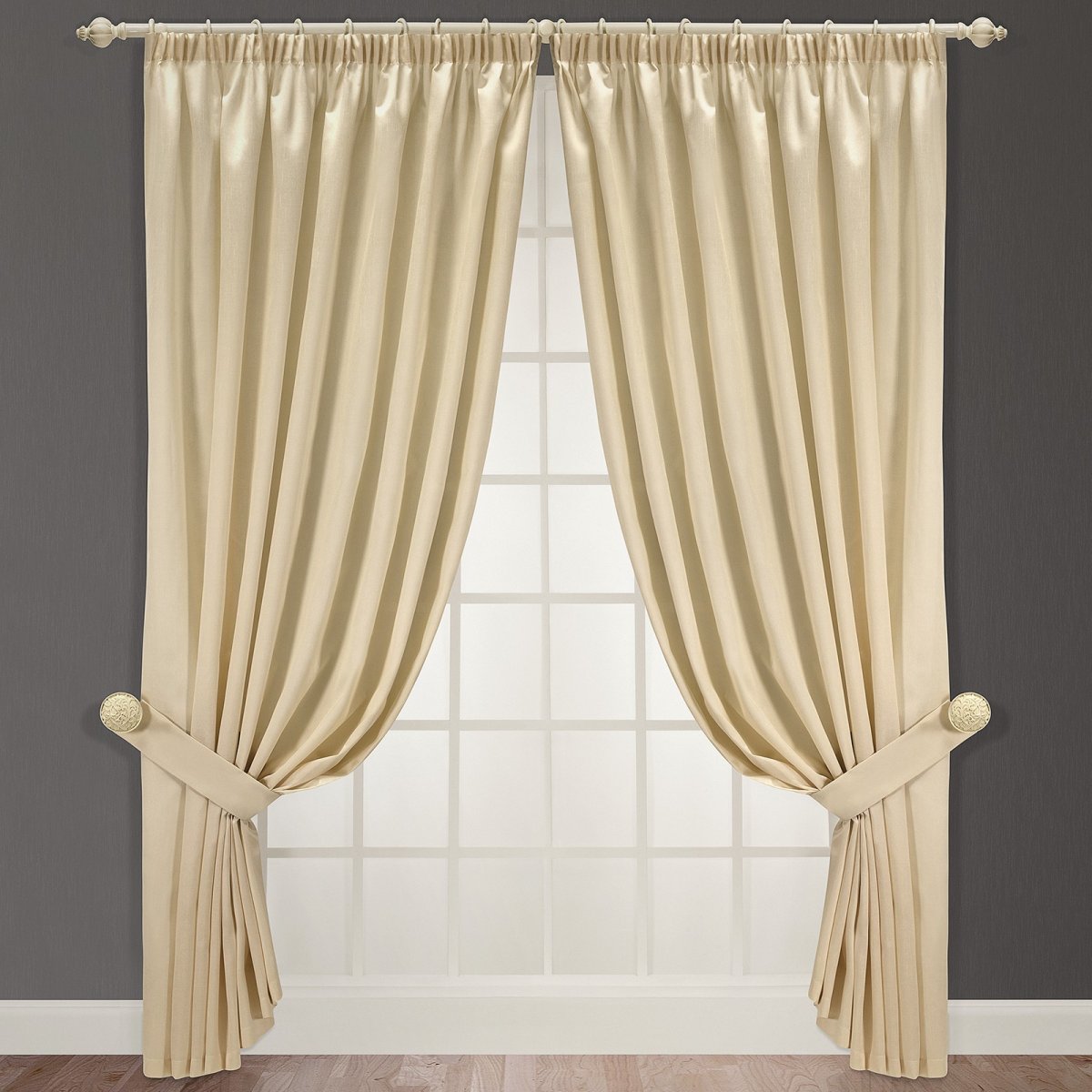 Портьера на шторной ленте