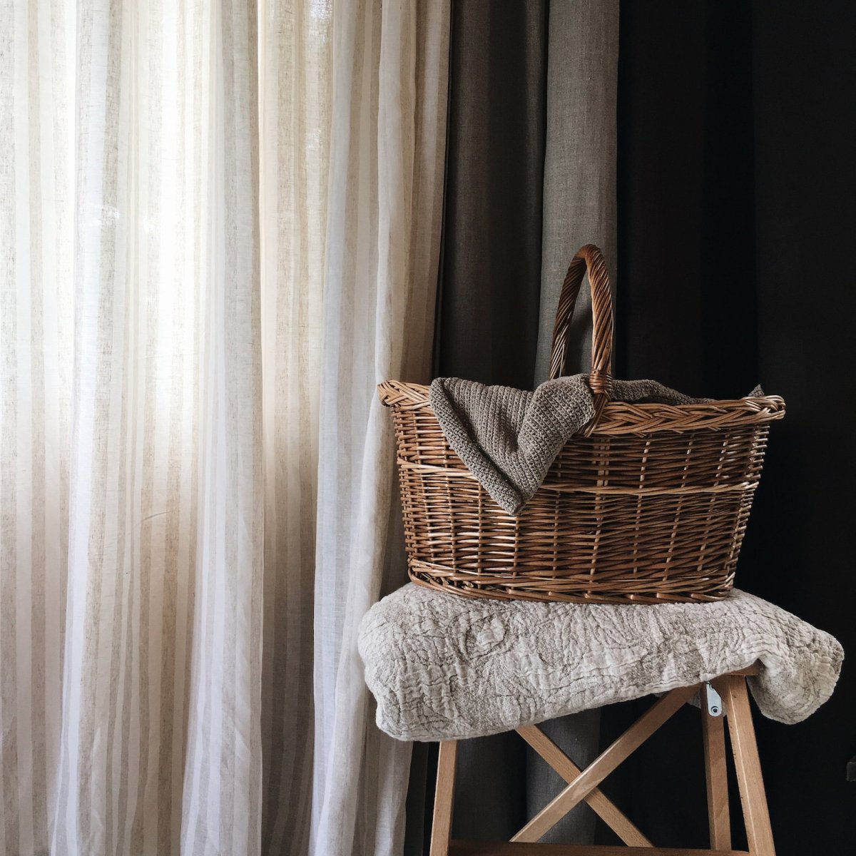 Шторы льняные полосатые