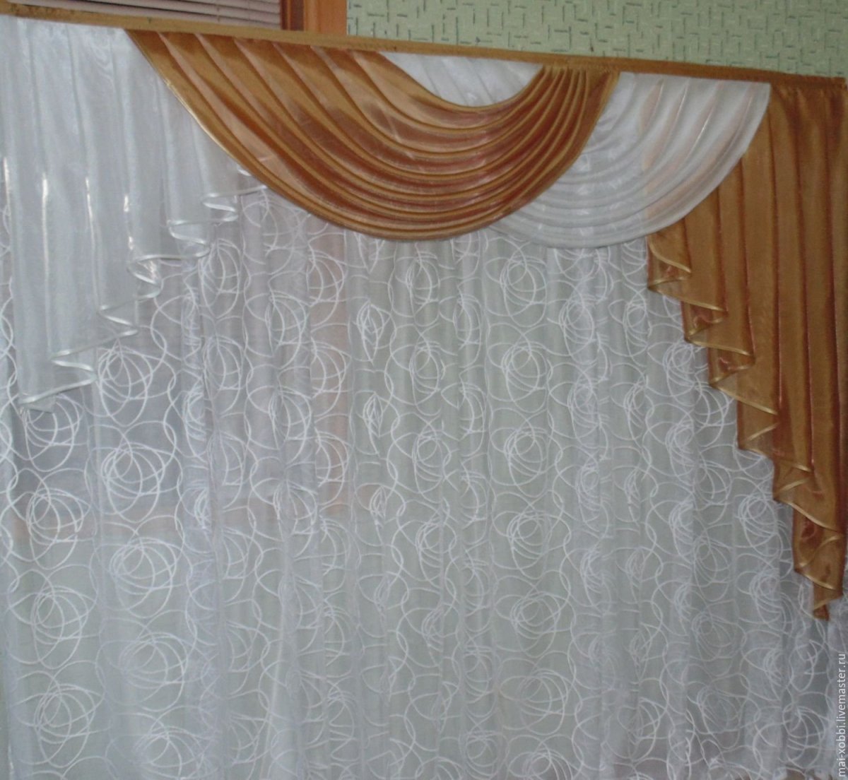 Тюлевые ламбрекены