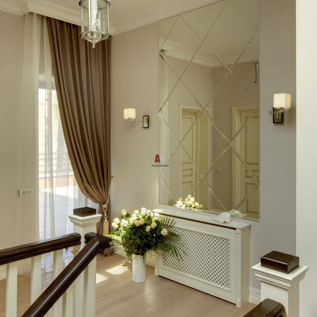 Шторы в прихожую в частном доме