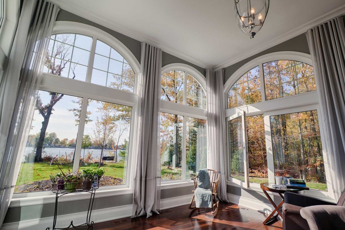 Эркерные панорамные окна