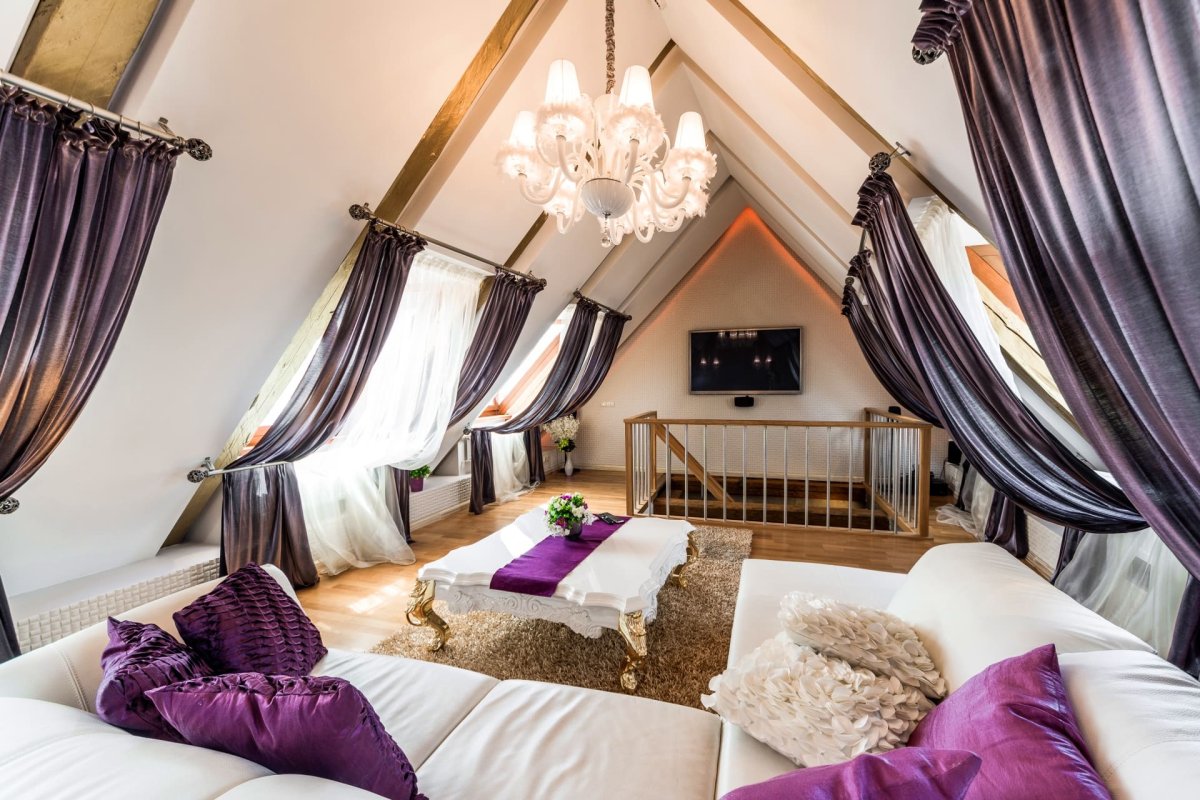 Шторы на мансардные окна