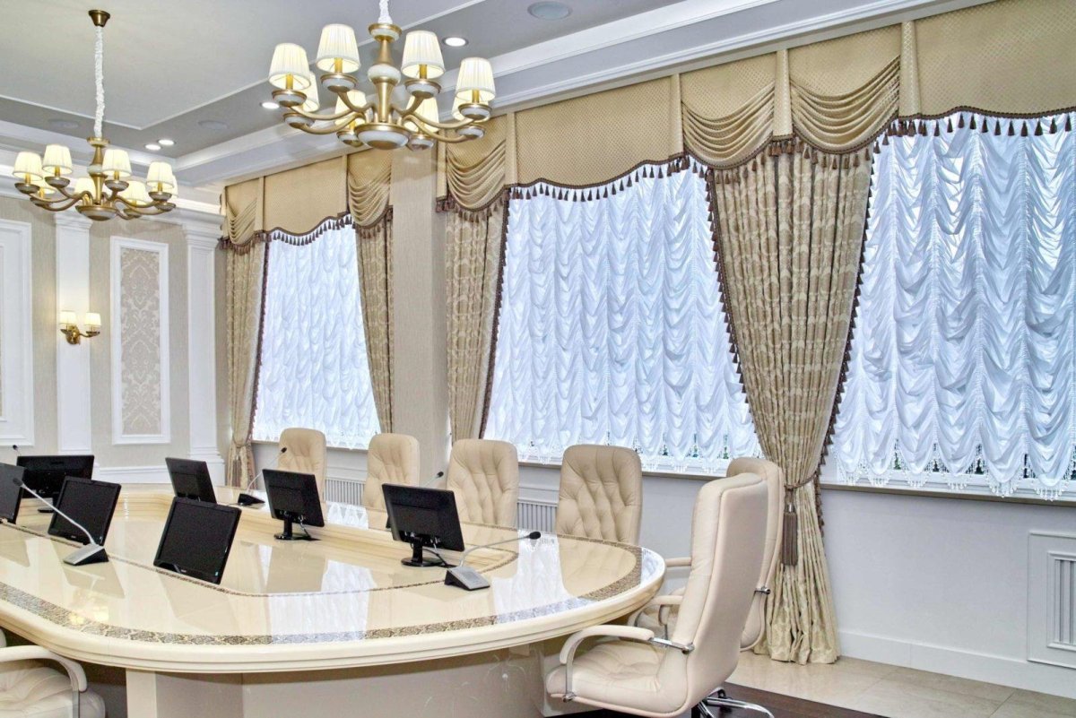 Шторы в кабинет руководителя