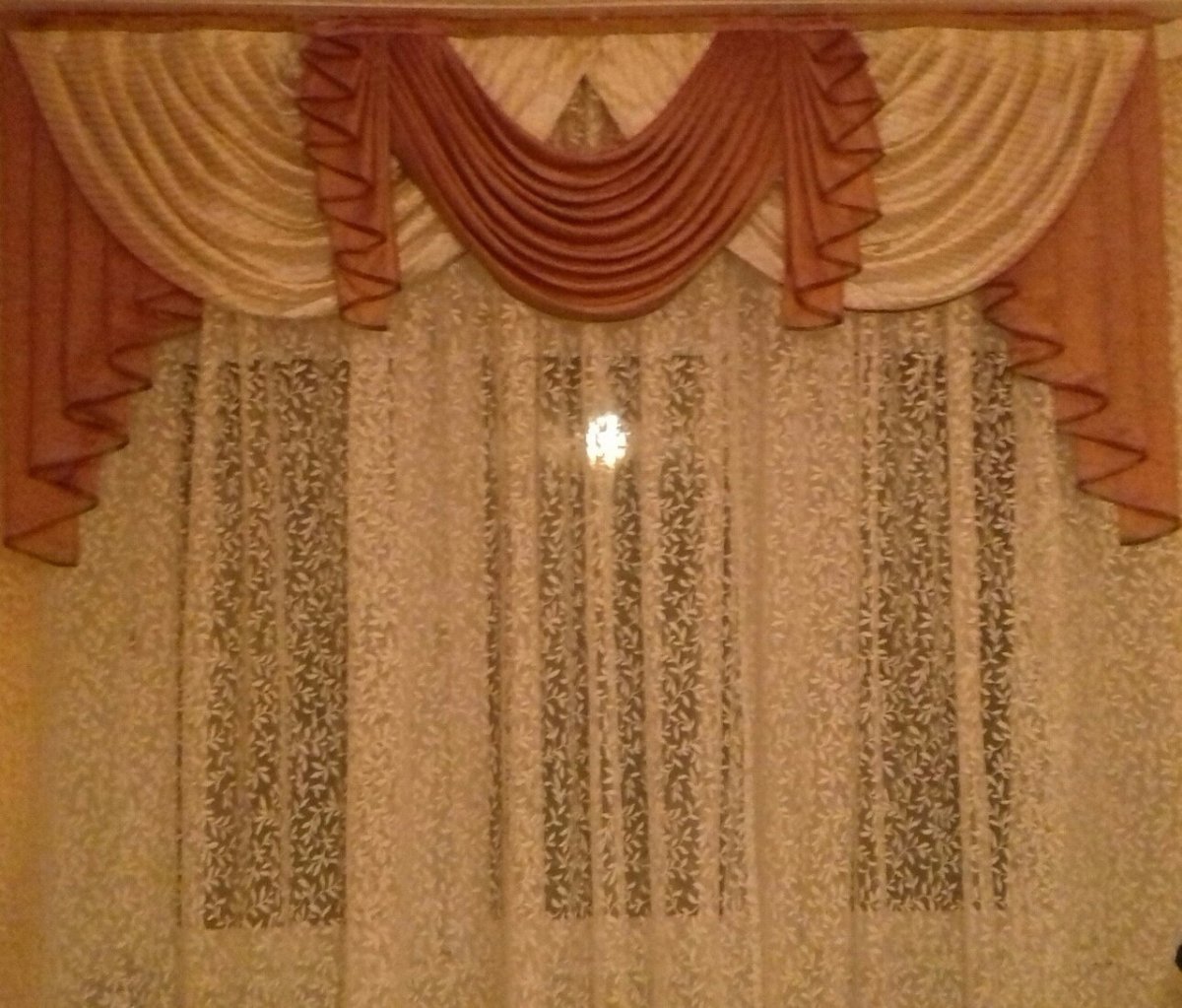 Ламбрекен из жатки