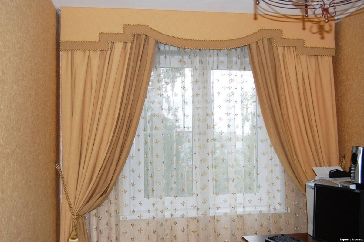 Жесткий ламбрекен для штор