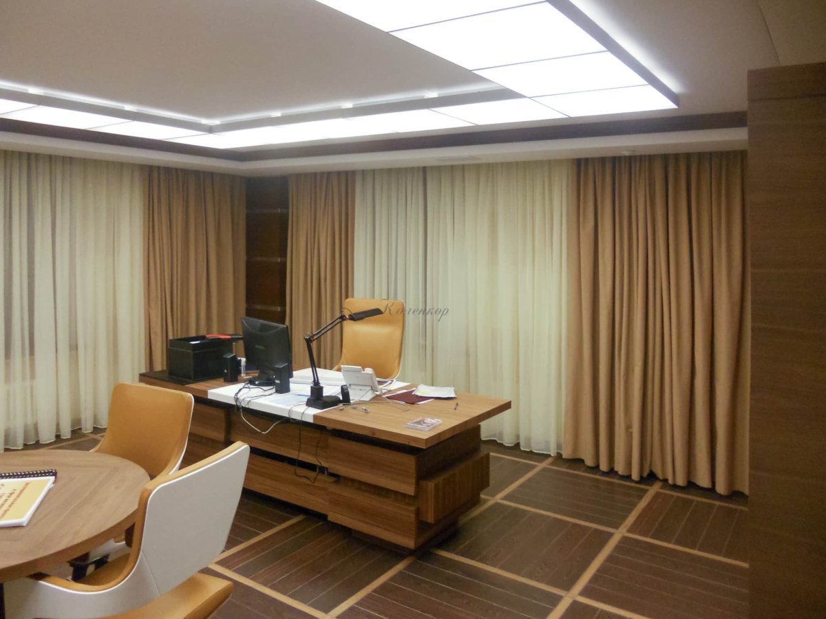 Современные шторы для офиса