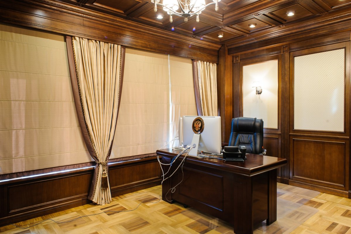 Шторы в классический кабинет