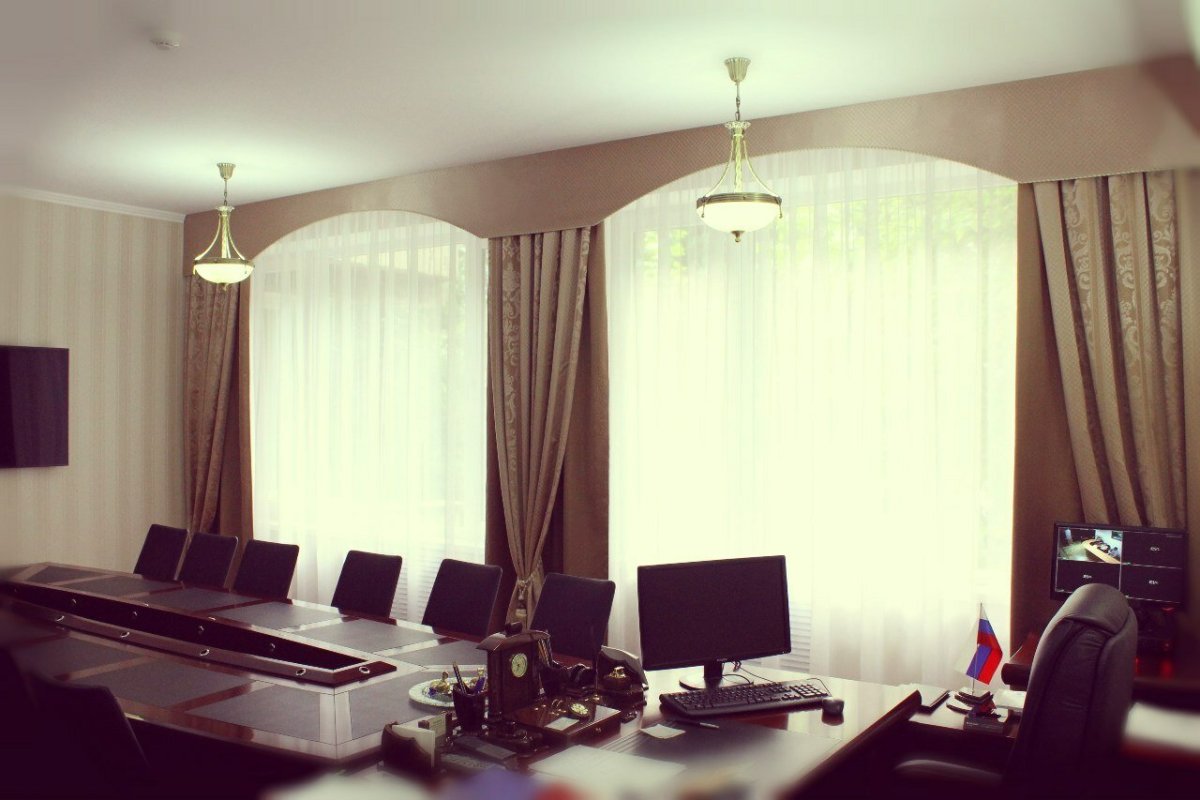 Шторы в кабинет руководителя