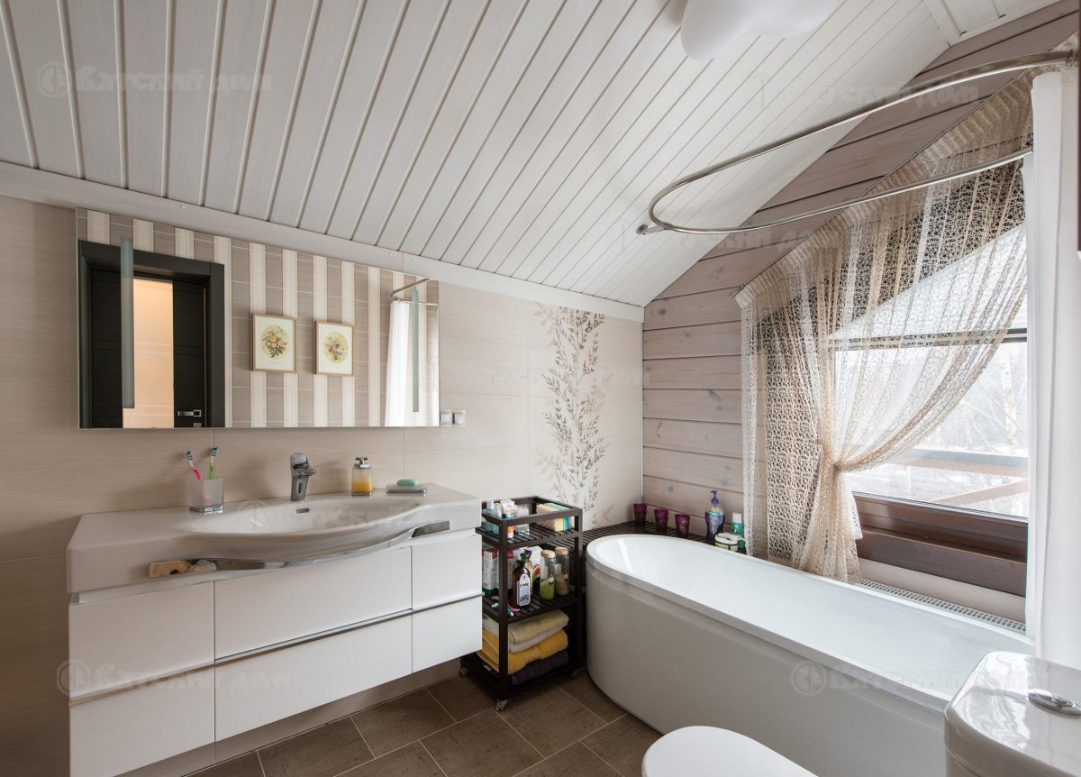 Ванная комната в доме из бруса