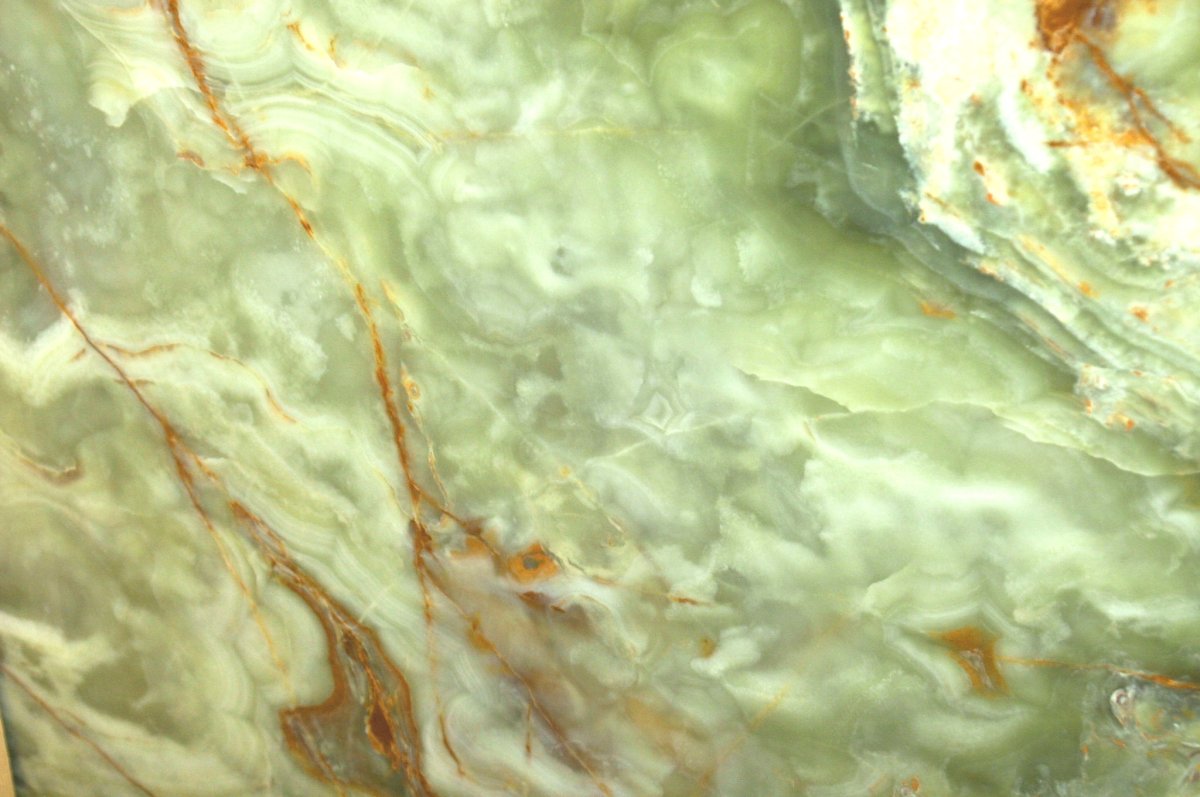 Мрамор (зеленый камень Ареццо)