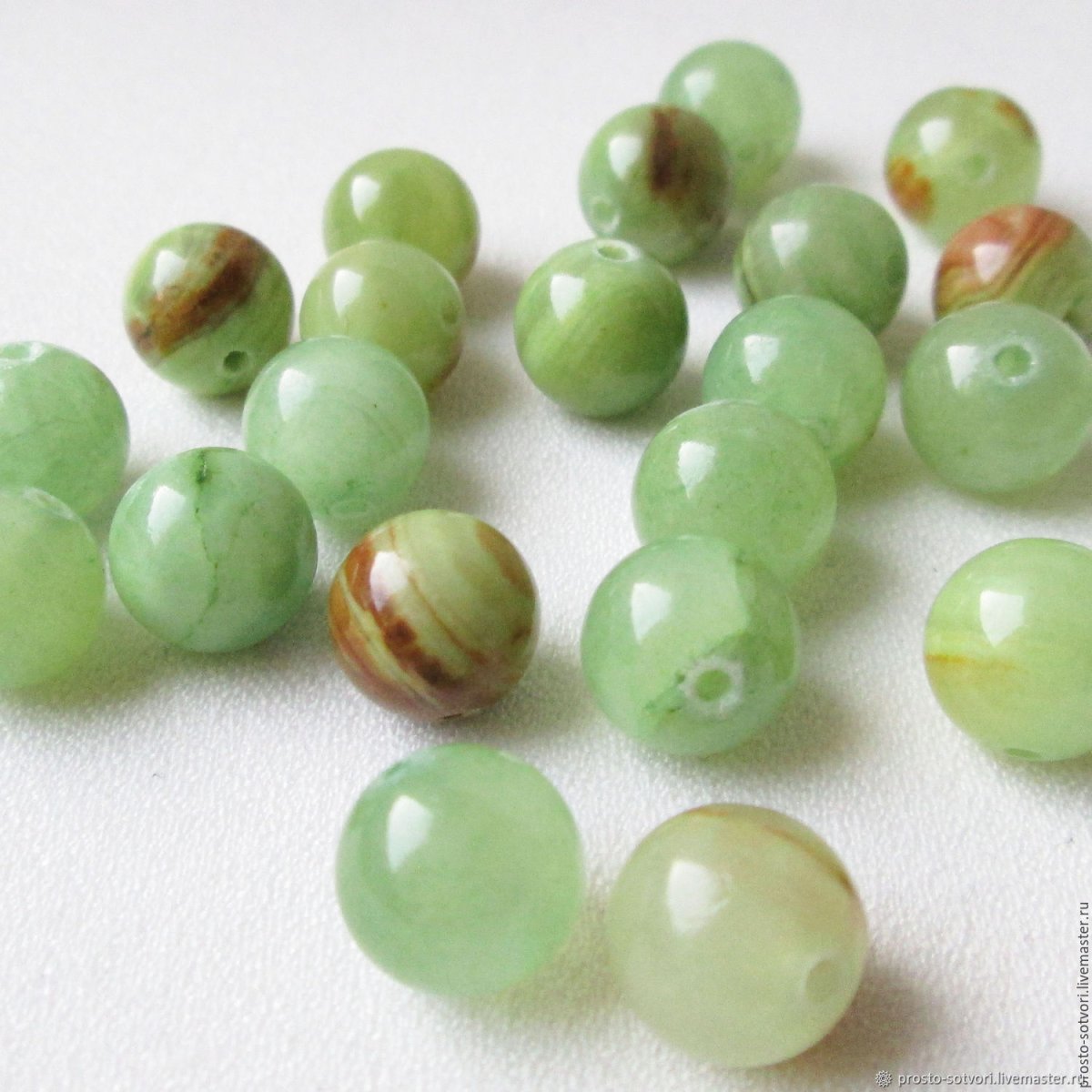 Оникс зеленый камень Бусины
