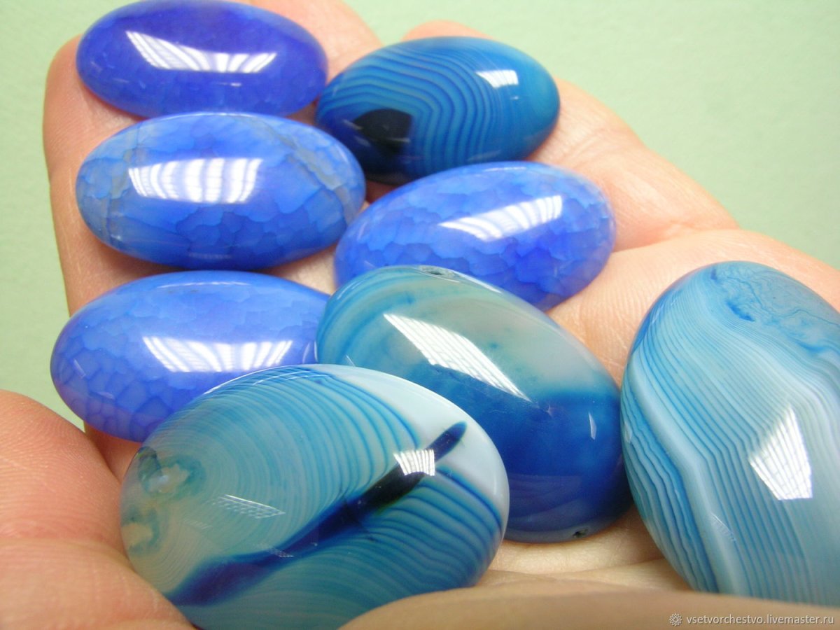 Голубой агат кабошон