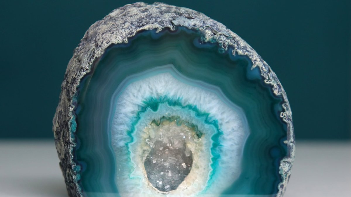 Жеода изумрудный агат