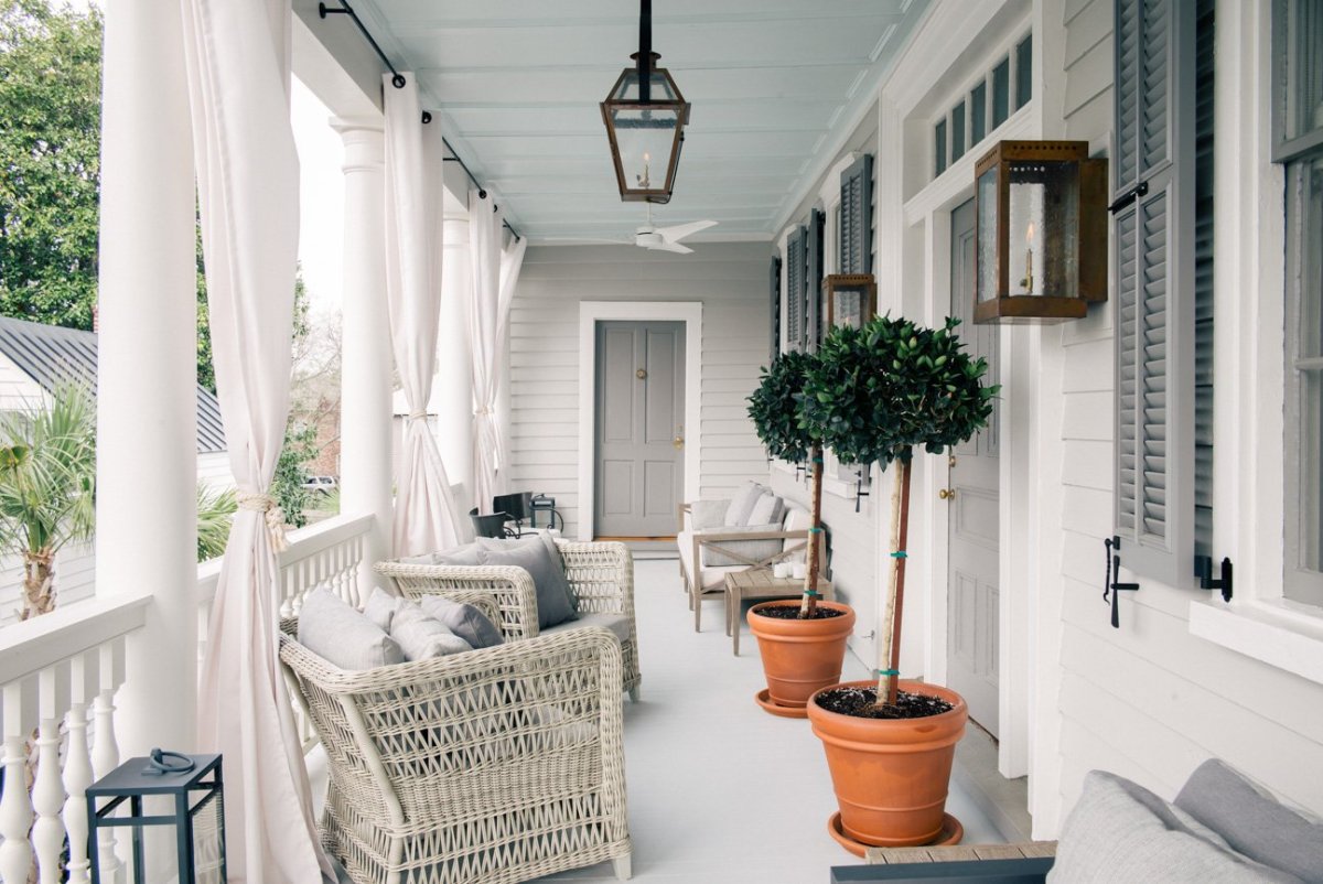 Балкон в стиле сарай