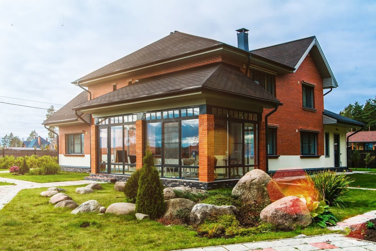 Коттедж с террасой