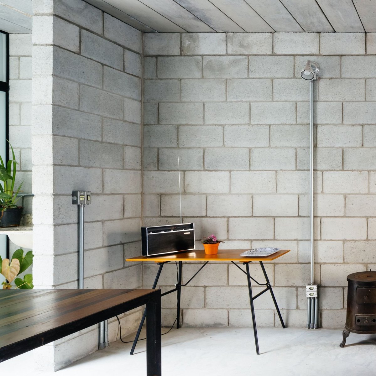 Бетонные блоки в интерьере