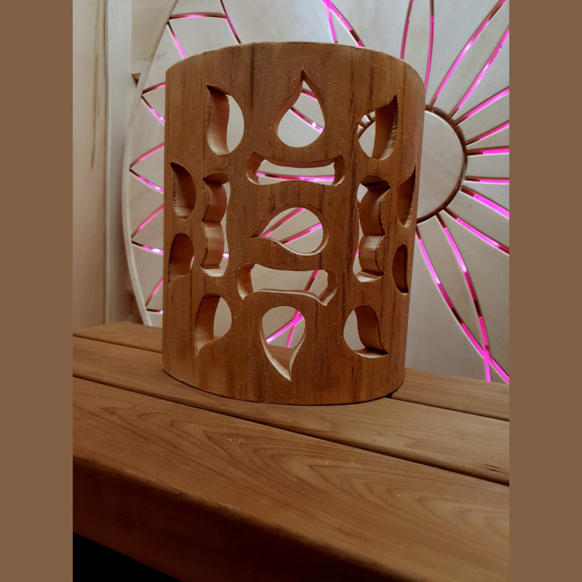 Абажур из липы