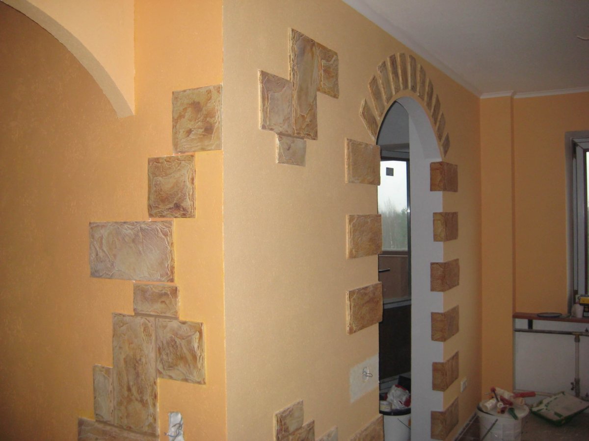 Отделка короедом арки