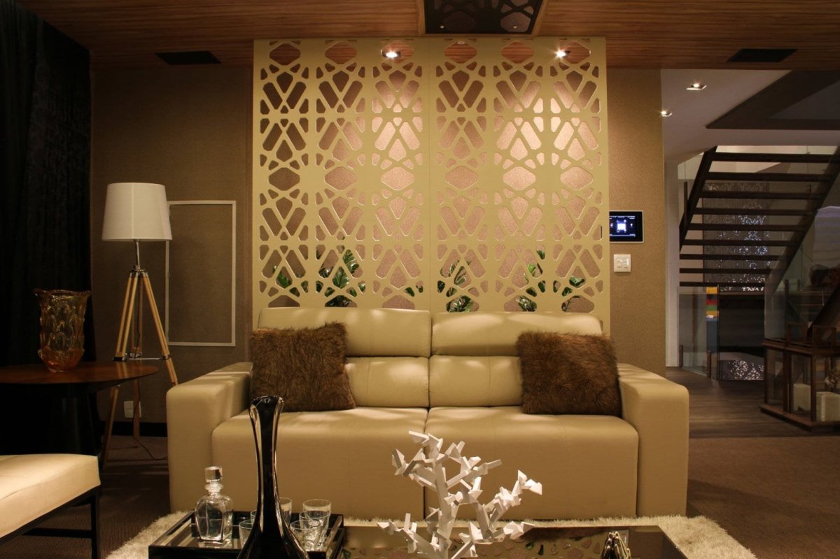 Декоративная резная перегородка для зонирования