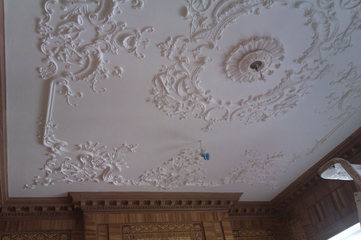 Декоративная штукатурка рококо