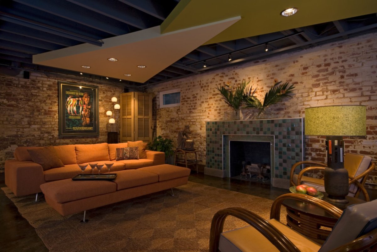 Гостиная в цокольном этаже