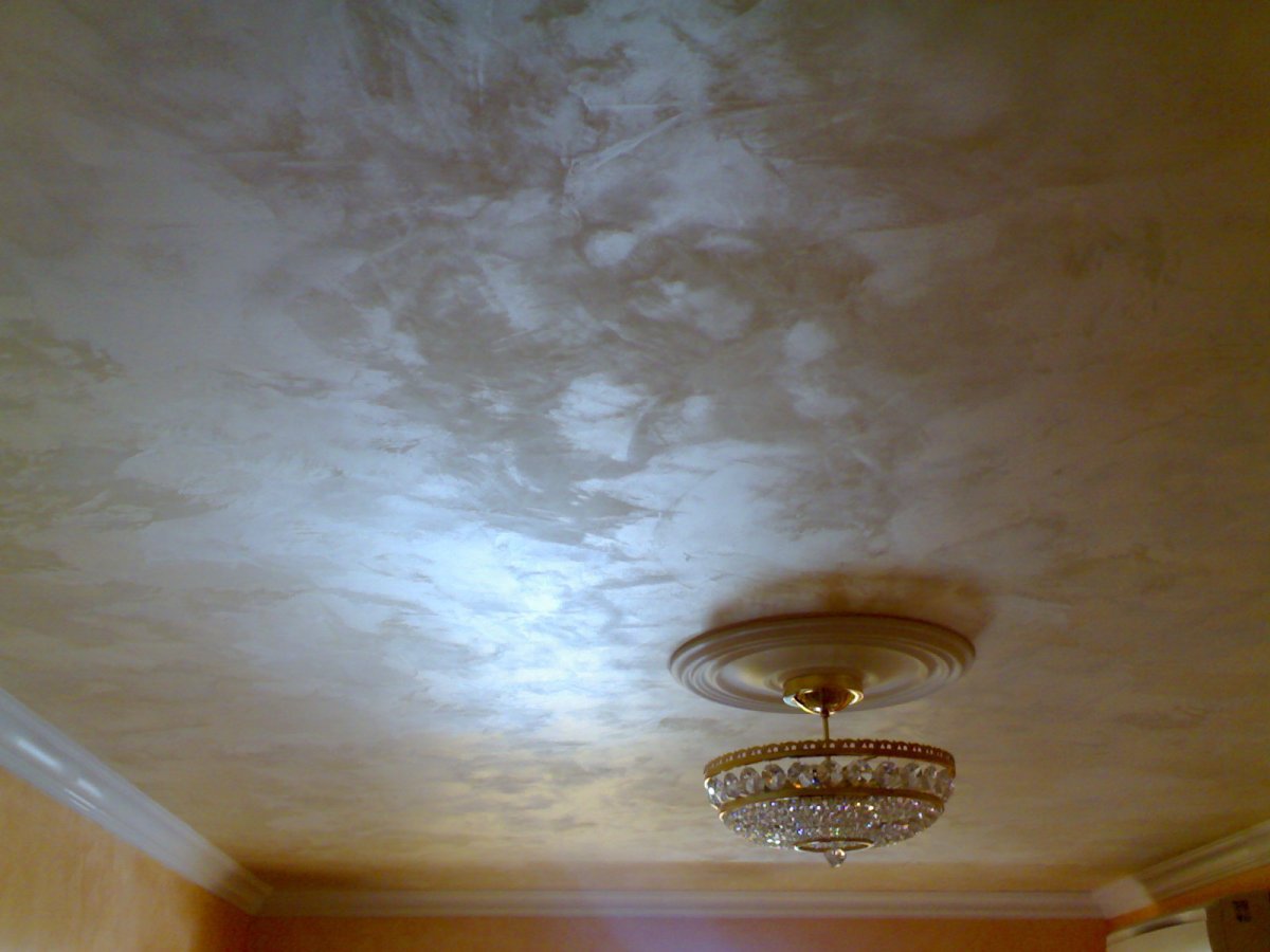 Натяжной потолок венецианская штукатурка