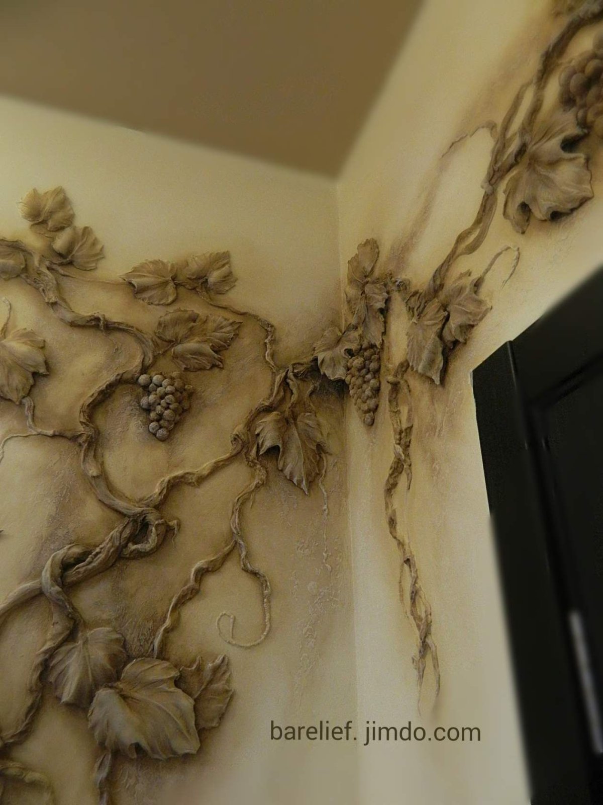 Виноградная лоза лепнина