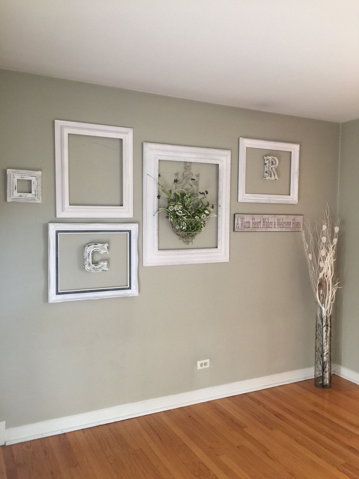 Плинтус настенный декоративный