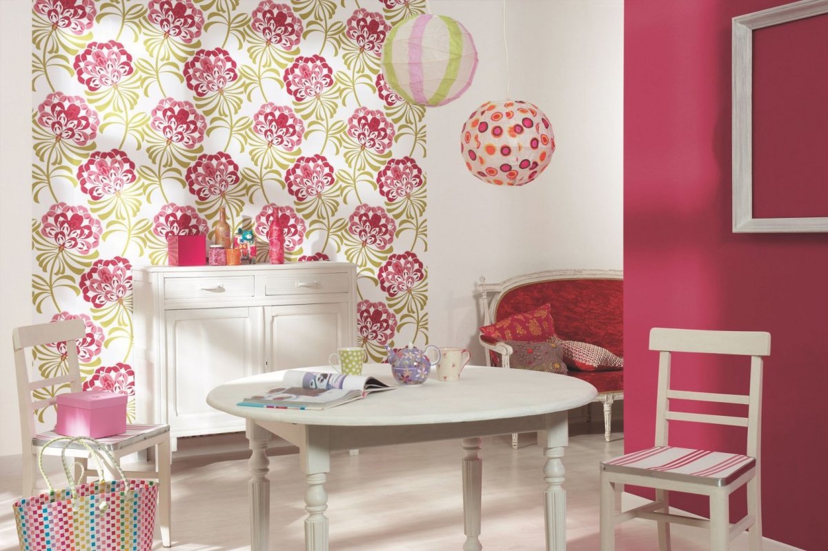 Обои компаньоны в интерьере кухни