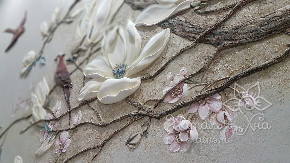 Ветка магнолии барельеф