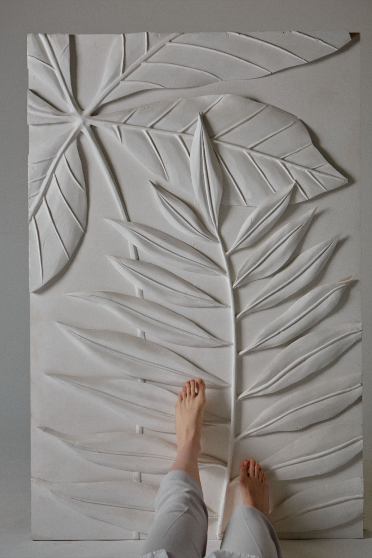 Леонид Ким барельефы