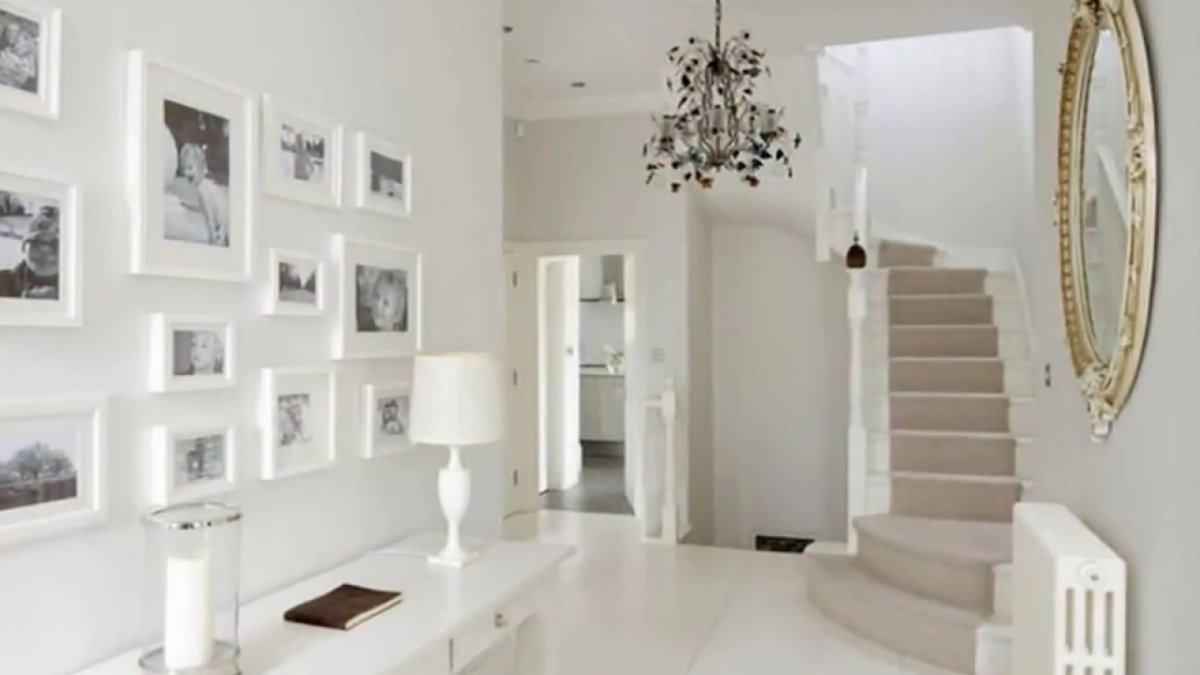 Декор узкой стены