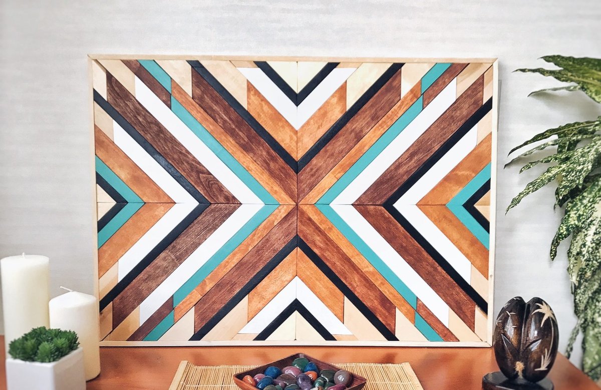 Деревянное панно